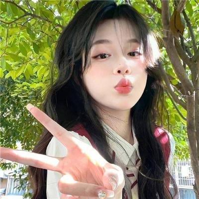 百烛游戏 海报